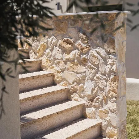 Magnolia Thassos * Potos