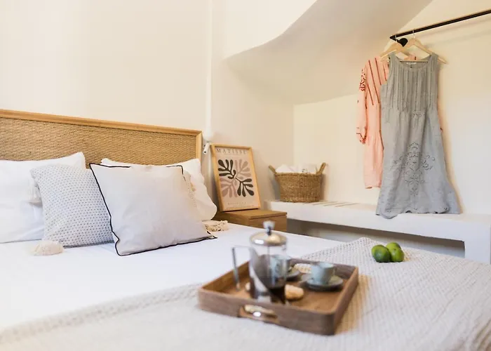 Magnolia Thassos Vilă Potos