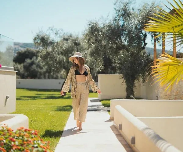 Magnolia Thassos Vilă Potos